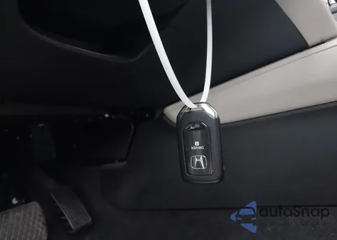 2018 Honda Accord Touring z USA, uszkodzony, nr VIN 1HGCV1F95JA108539